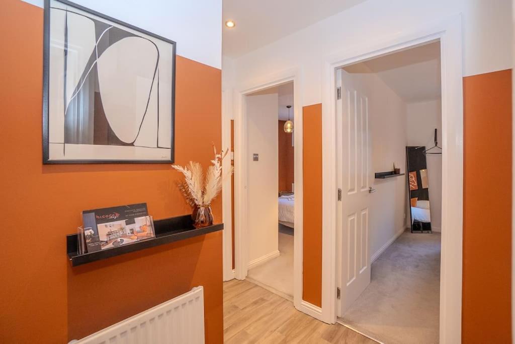 Sleek Urban Living With Bicocca Apartment Aberdeen